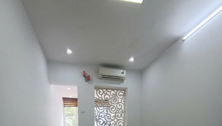 BÁN NHÀ TẬP THỂ KIM LIÊN - 2.45 TỶ - 45M2 - TRUNG TÂM ĐỐNG ĐA. SÔ ĐỎ CHÍNH CHỦ - PHÁP LÝ ĐẦY ĐỦ - SẴN SÀNG GIAO DỊCH.